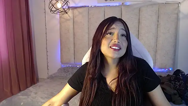 ladymooncs online show from 06/12/26, 05:34