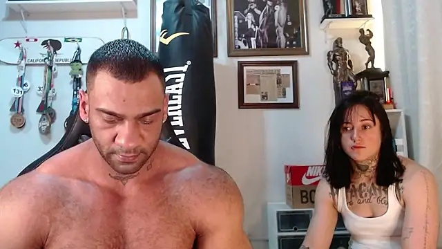 Snapshot of henryhadesflirt chatting on 12/22/25, 09:56 henryhadesflirt online show from 12/22/25, 09:56