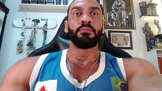 Snapshot of henryhadesflirt chatting on 03/31/26, 12:56 henryhadesflirt online show from 03/31/26, 12:56