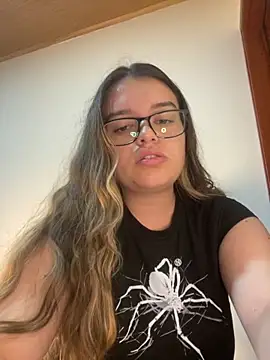 Aphrill online show from 10/28/25, 09:17