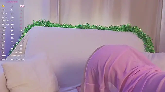 Snapshot of blooming_rosee chatting on 01/12/26, 06:51 blooming rosee online show from 01/12/26, 06:51