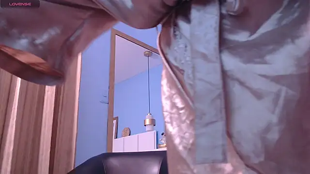 PenelopeBond online show from 09/30/25, 12:54