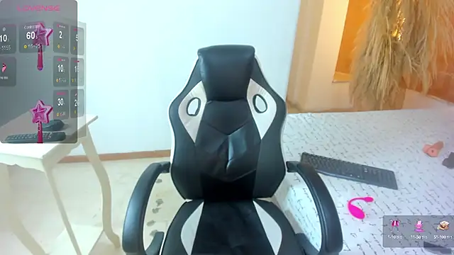 Snapshot of ZOE_ROSE4 chatting on 09/20/25, 07:59 ZOE ROSE4 online show from 09/20/25, 07:59