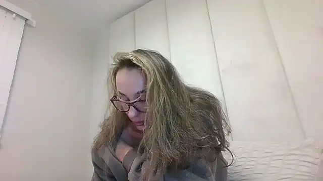 Scotishminx25 online show from 09/27/25, 05:40
