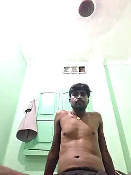 Snapshot of kkshan0923 chatting on 10/02/25, 11:06 kkshan0923 online show from 10/02/25, 11:06