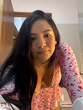 liahouses online show from 10/11/25, 10:41