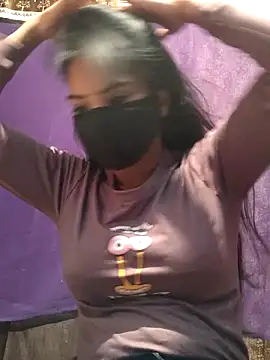 Snapshot of PRACHI-743 chatting on 02/15/26, 01:13 PRACHI-743 online show from 02/15/26, 01:13