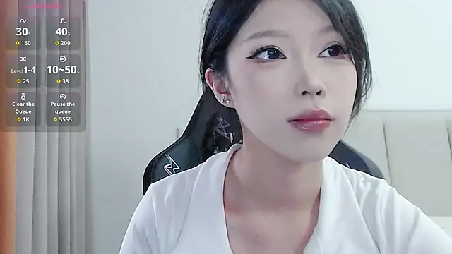 Puppy-12 online show from 12/16/25, 05:01