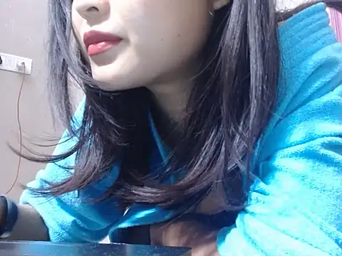 muskaan8400 online show from 12/05/25, 09:51