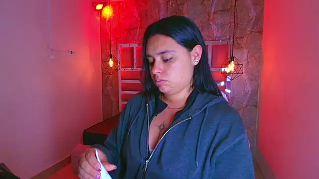 lorem adams online show from 11/11/25, 11:32