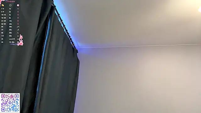 TanekaBoitel online show from 10/29/25, 11:12