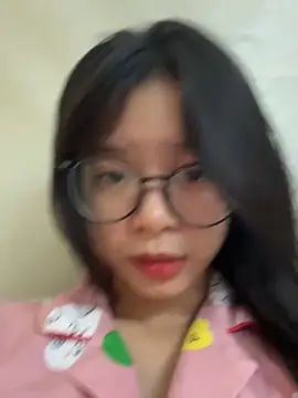 Snapshot of mau15_ chatting on 09/26/25, 01:15 mau15 online show from 09/26/25, 01:15