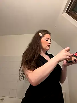 Alita 92 online show from 10/13/25, 11:05