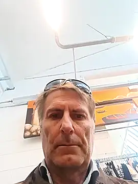 Snapshot of sayeaprayer65 chatting on 09/28/25, 03:50 sayeaprayer65 online show from 09/28/25, 03:50