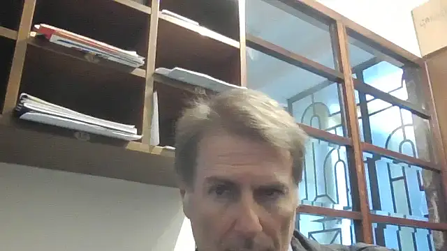 Snapshot of sayeaprayer65 chatting on 09/30/25, 07:35 sayeaprayer65 online show from 09/30/25, 07:35