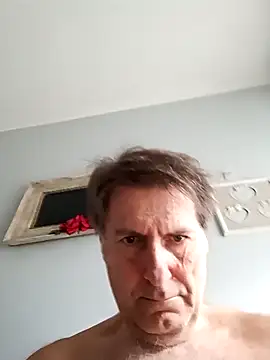 Snapshot of sayeaprayer65 chatting on 03/15/26, 04:02 sayeaprayer65 online show from 03/15/26, 04:02