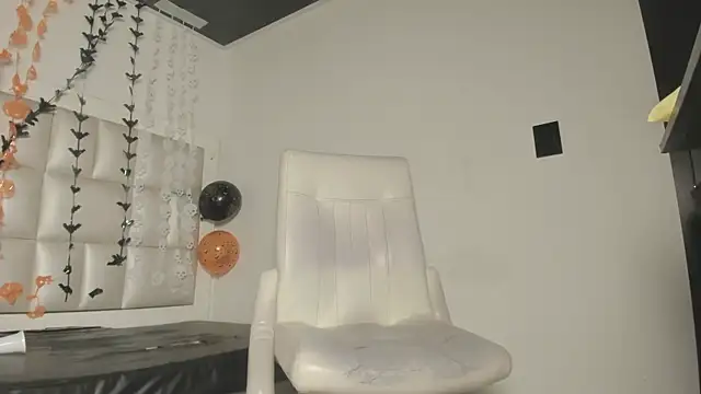 peyton  wat online show from 10/28/25, 11:58