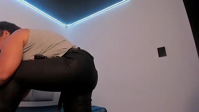 peyton  wat online show from 06/26/26, 12:09