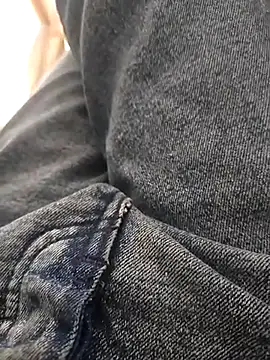 Snapshot of Mizo200 chatting on 09/24/25, 04:21 Mizo200 online show from 09/24/25, 04:21