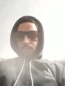 Snapshot of Mizo200 chatting on 01/19/26, 12:42 Mizo200 online show from 01/19/26, 12:42