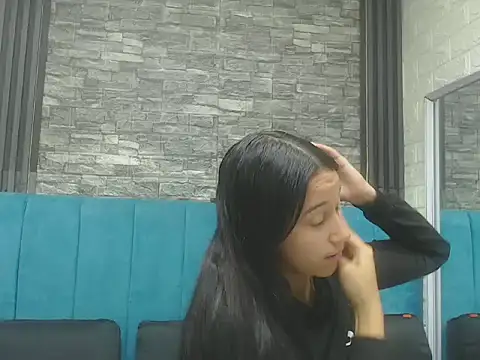 Lil Rose2006 online show from 10/20/25, 12:49