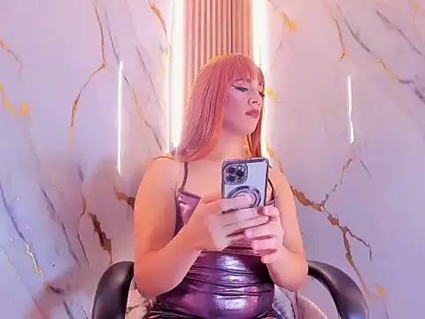 Snapshot of Marian_Cristal chatting on 07/04/26, 05:13 Marian Cristal online show from 07/04/26, 05:13