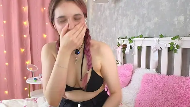 vivyboo111 online show from 05/11/26, 07:33