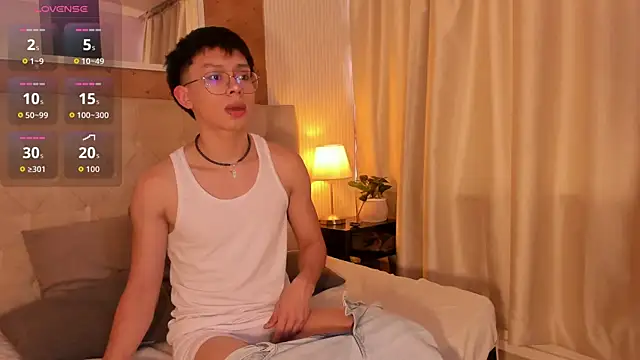 liam twiink online show from 10/28/25, 07:38