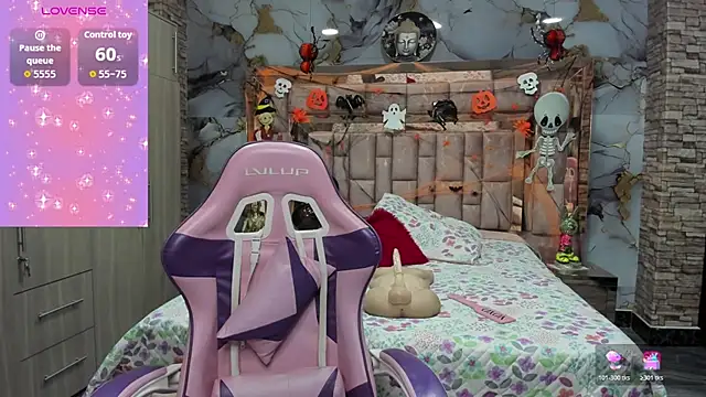 Diosa67 online show from 10/25/25, 12:40