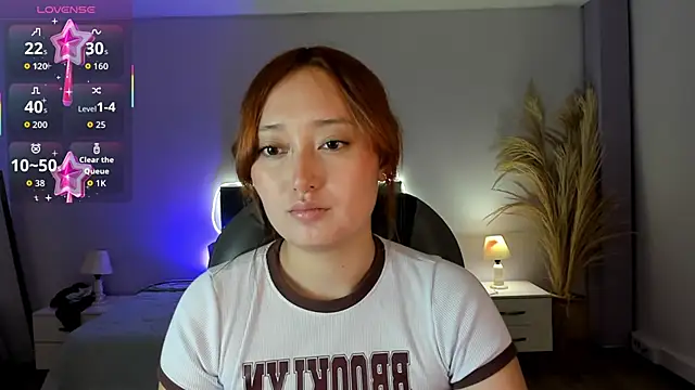 Samara Hilton 2 online show from 09/27/25, 07:08