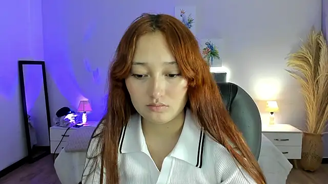 Samara Hilton 2 online show from 10/04/25, 08:29