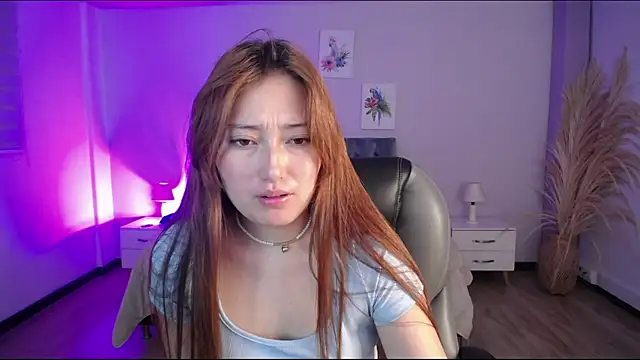 Samara Hilton 2 online show from 12/04/25, 07:33