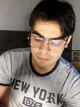 Mason grey online show from 11/22/25, 10:09