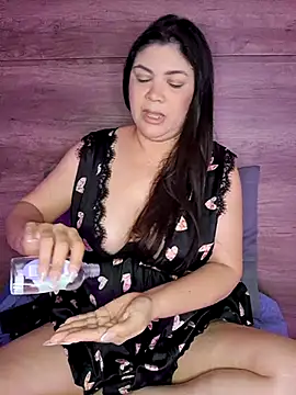 Snapshot of Meli28_ chatting on 07/25/26, 02:31 Meli28 online show from 07/25/26, 02:31