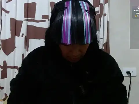Acelinrose online show from 05/13/26, 12:41