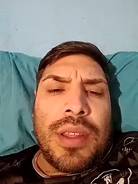 Snapshot of Soy-Barto chatting on 09/24/25, 03:43 Soy-Barto online show from 09/24/25, 03:43