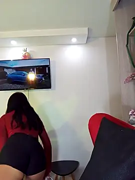 Snapshot of ValeNiitaLuv chatting on 01/06/26, 02:48 ValeNiitaLuv online show from 01/06/26, 02:48