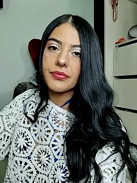 Snapshot of ValeNiitaLuv chatting on 03/30/26, 11:06 ValeNiitaLuv online show from 03/30/26, 11:06