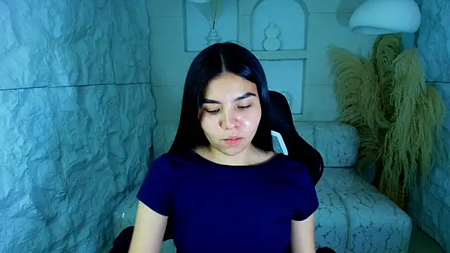 ambarina r online show from 11/14/25, 02:54