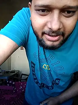 Snapshot of chunkyguy98 chatting on 12/20/25, 04:19 chunkyguy98 online show from 12/20/25, 04:19