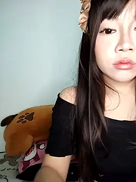 -Bianca- online show from 11/14/25, 03:44