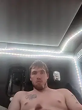 Snapshot of Bigdicktrucker26 chatting on 09/26/25, 12:14 Bigdicktrucker26 online show from 09/26/25, 12:14