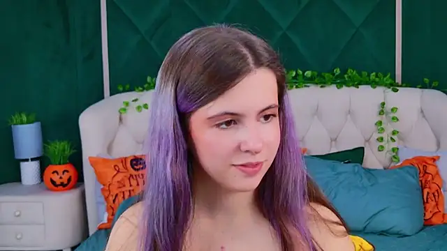 Akira Halls online show from 10/27/25, 09:19