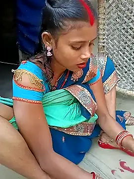 Snapshot of Indian_GIRL_BR chatting on 10/20/25, 08:15 Indian GIRL BR online show from 10/20/25, 08:15
