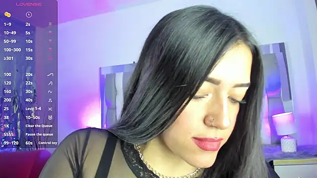 IsaDiiaz online show from 10/05/25, 04:33