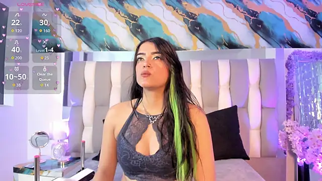 IsaDiiaz online show from 05/02/26, 03:11