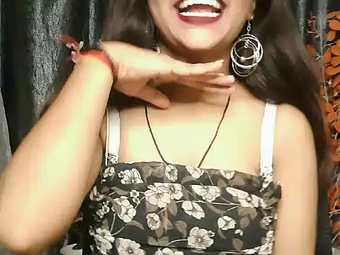 Snapshot of Sweey_Bebo chatting on 10/07/25, 03:09 Sweey Bebo online show from 10/07/25, 03:09