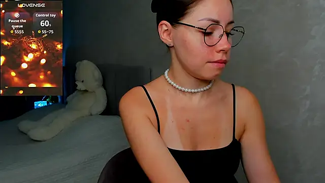 fun nd bun online show from 06/27/26, 12:59