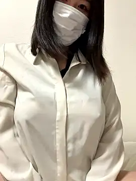 Snapshot of kyaren_JP_kyaren chatting on 10/30/25, 02:18 kyaren JP kyaren online show from 10/30/25, 02:18