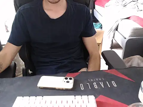 geil20CM2 online show from 09/22/25, 03:36